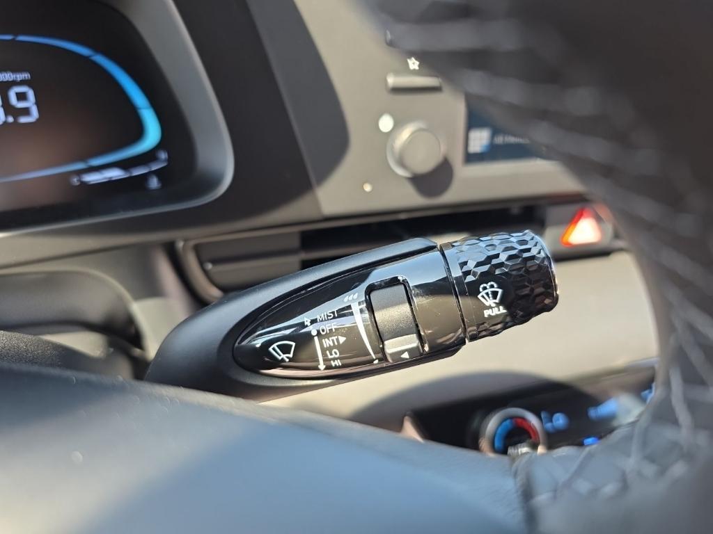 new 2025 Hyundai Elantra car, priced at $23,899