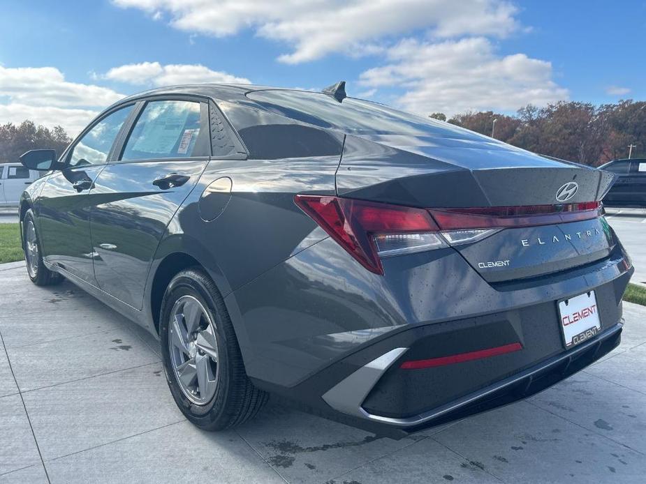 new 2024 Hyundai Elantra car, priced at $22,556