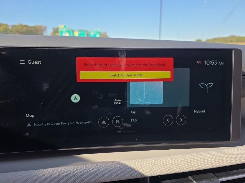 new 2025 Hyundai TUCSON Hybrid car, priced at $37,935