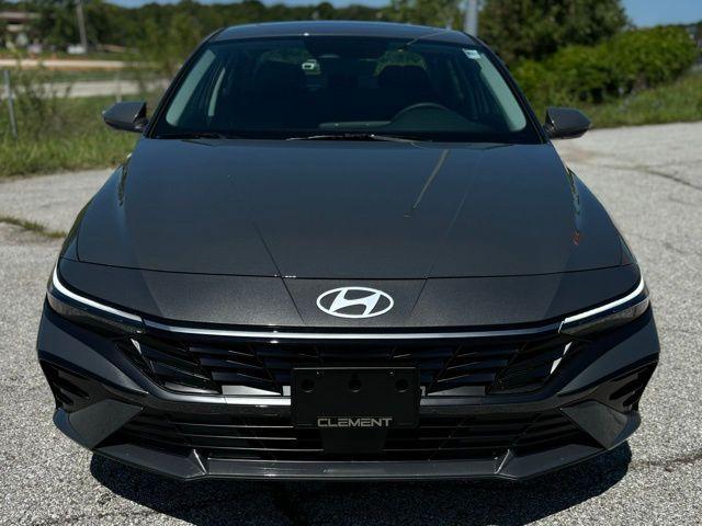 new 2024 Hyundai Elantra car, priced at $25,962