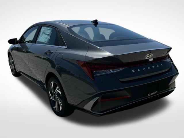 new 2024 Hyundai Elantra car, priced at $25,962