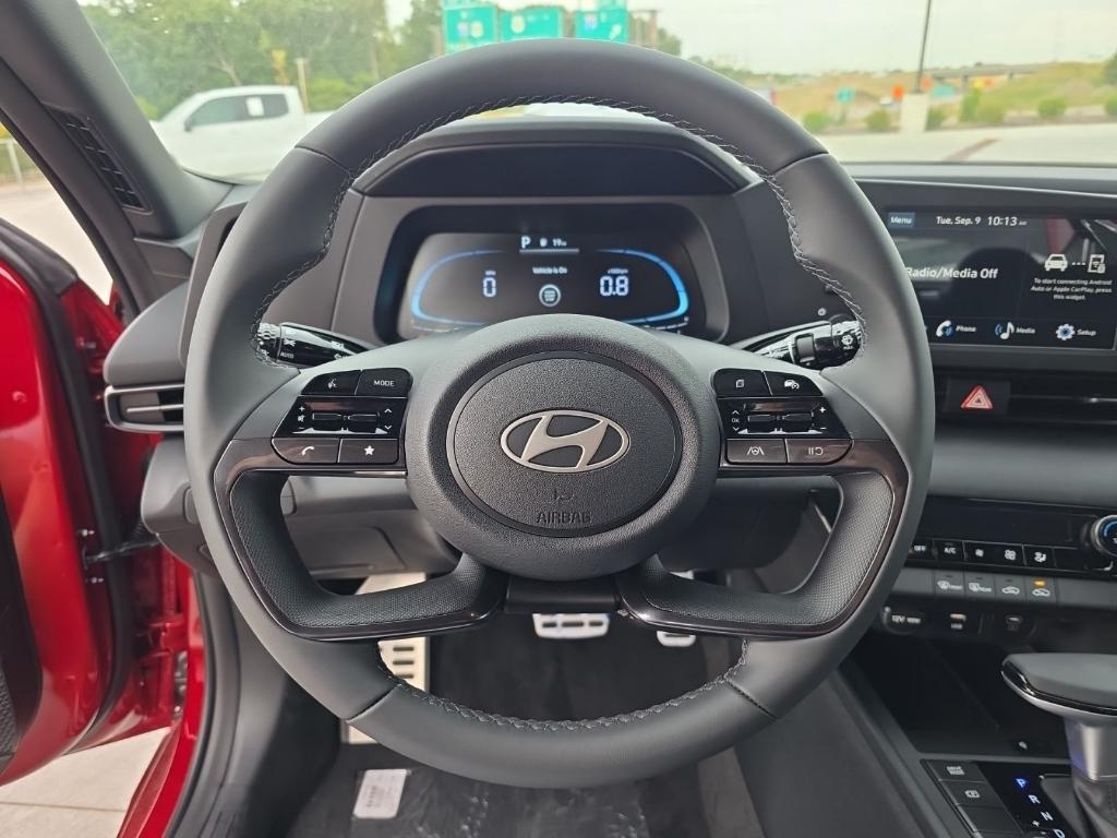 new 2025 Hyundai Elantra car, priced at $21,738