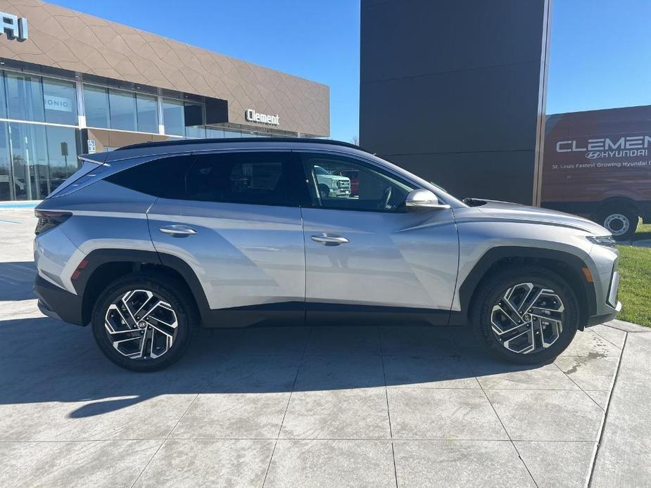 new 2025 Hyundai Tucson Hybrid car, priced at $42,005