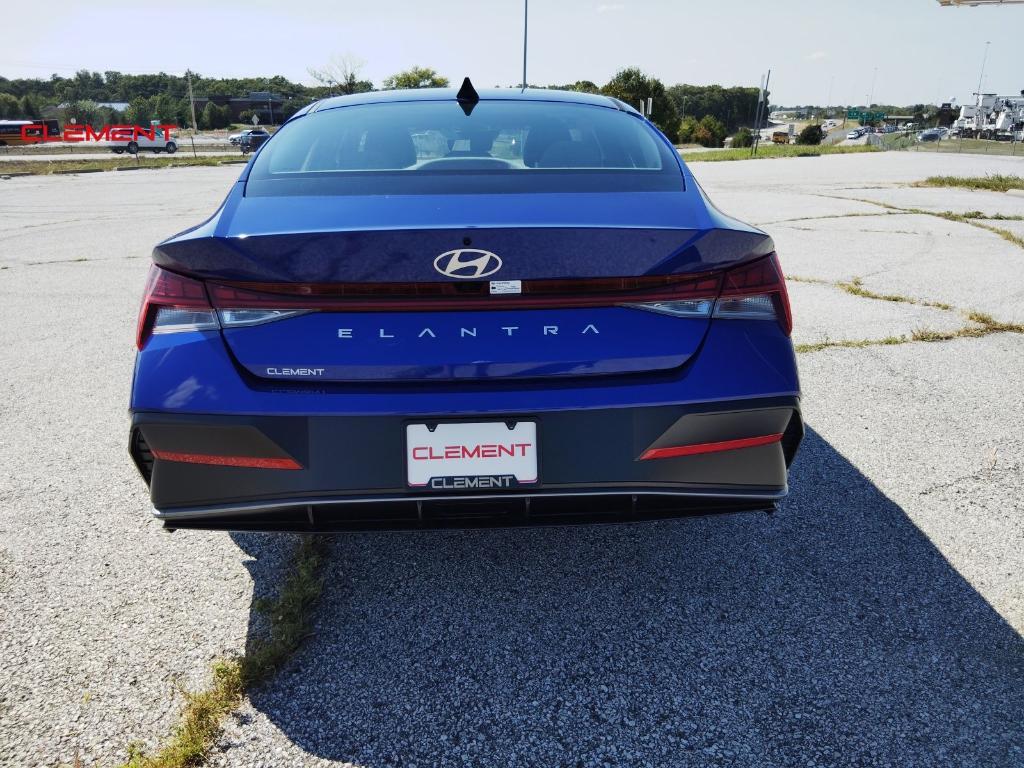 new 2024 Hyundai Elantra car, priced at $25,972