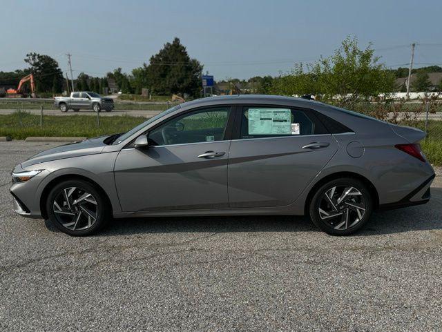 new 2024 Hyundai Elantra car, priced at $25,937