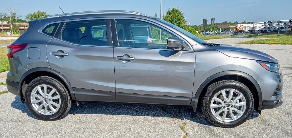 used 2022 Nissan Rogue Sport car, priced at $22,400