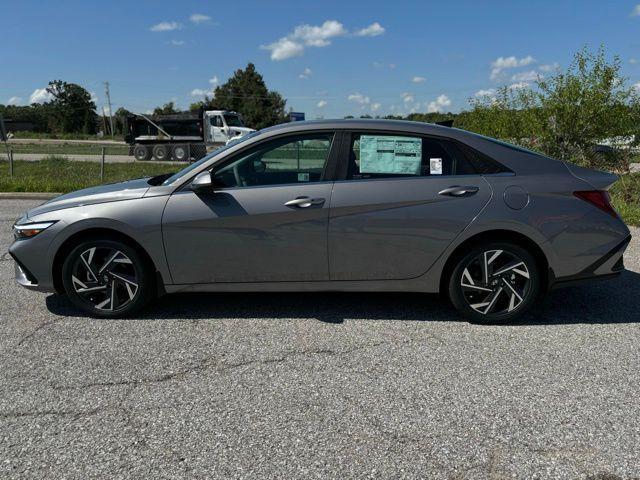 new 2024 Hyundai Elantra car, priced at $25,972