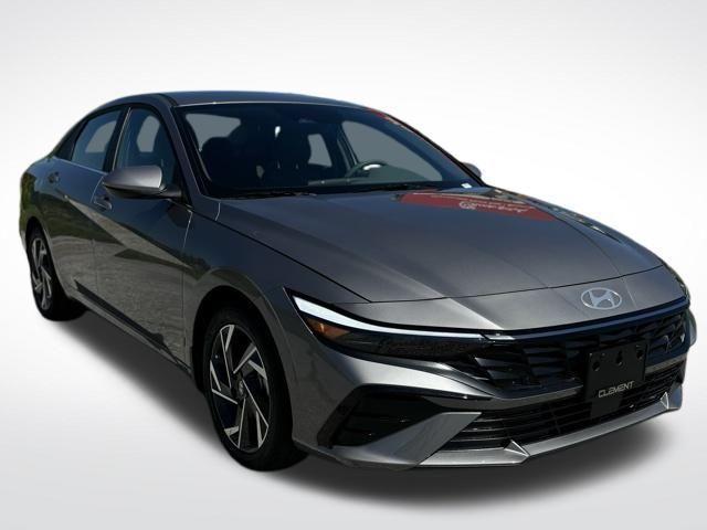 new 2024 Hyundai Elantra car, priced at $25,972