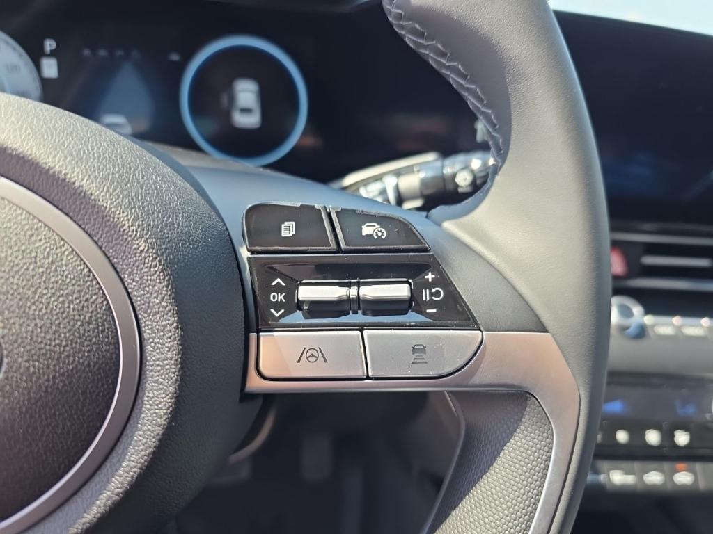 new 2025 Hyundai Elantra car, priced at $27,796