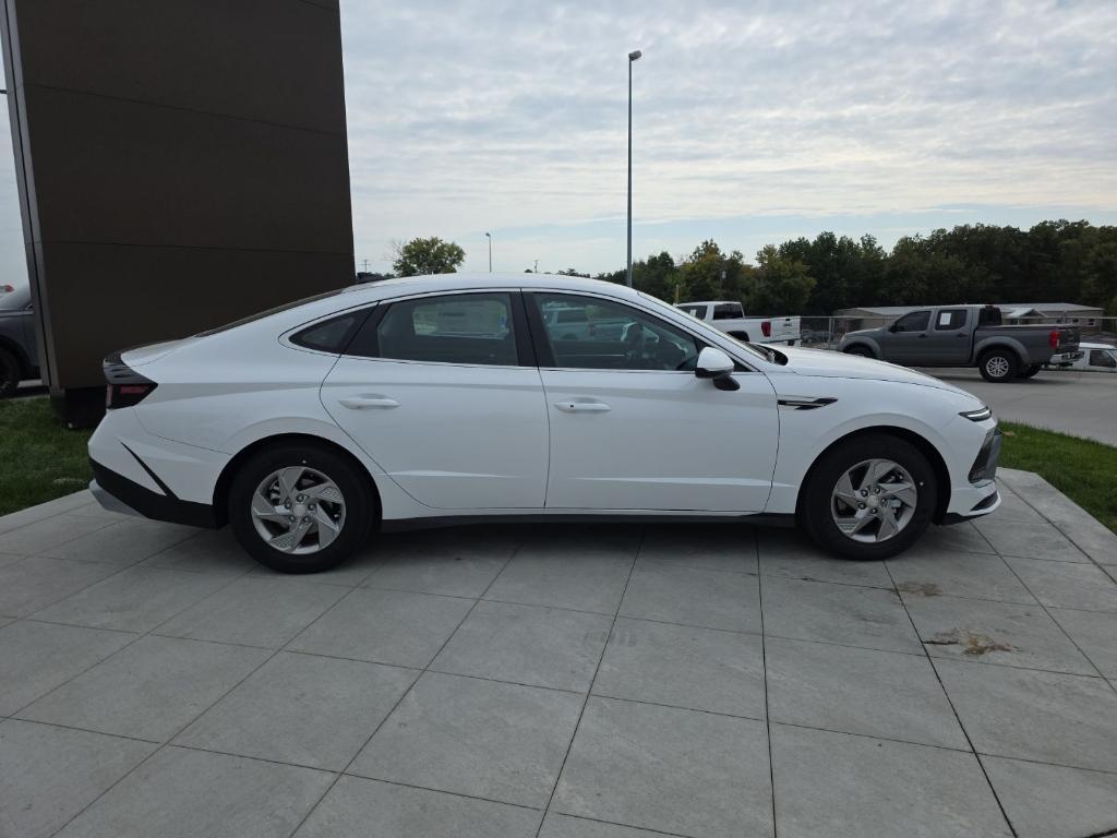 new 2026 Hyundai Sonata car, priced at $28,435