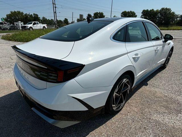 new 2024 Hyundai Sonata car, priced at $31,467