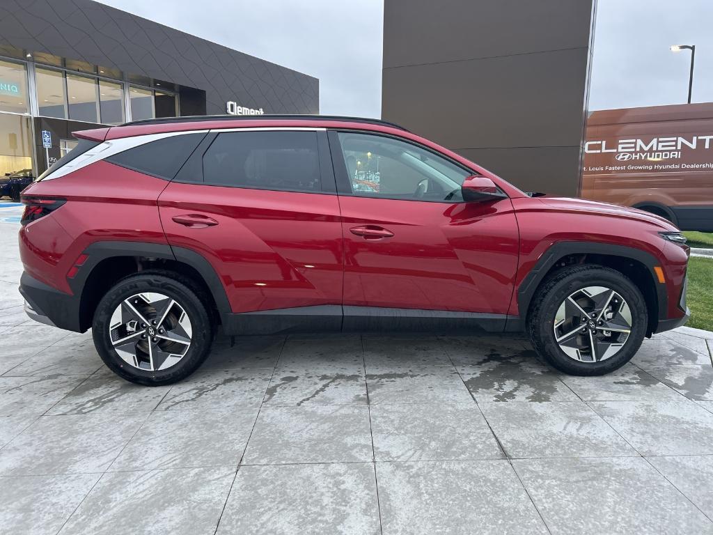 new 2025 Hyundai Tucson car, priced at $33,395