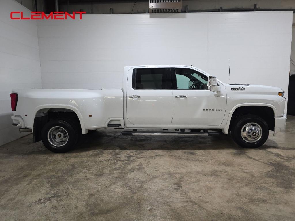 used 2022 Chevrolet Silverado 3500 car, priced at $64,000
