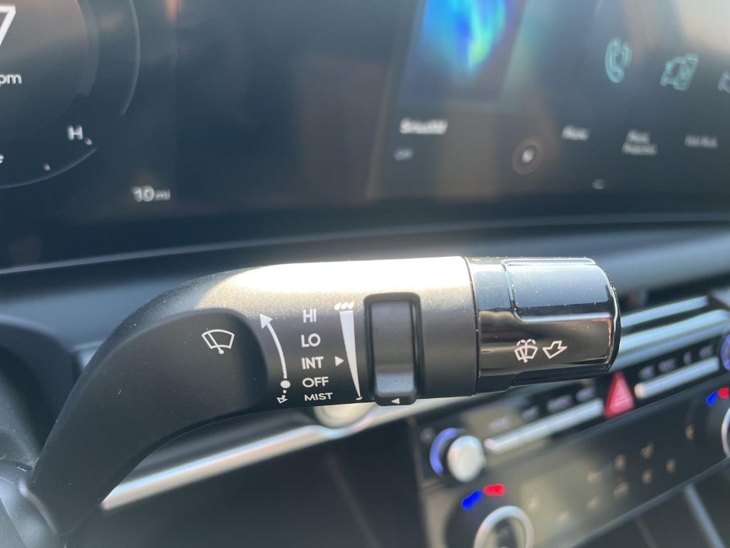 used 2025 Hyundai SANTA CRUZ car, priced at $30,753