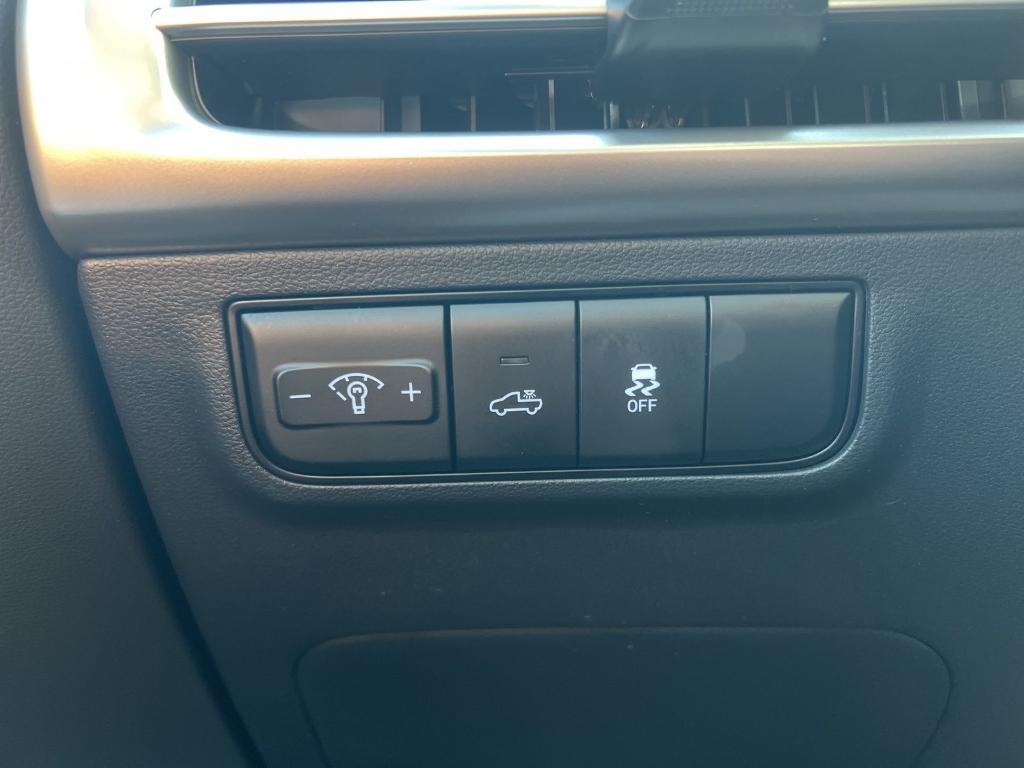 used 2025 Hyundai SANTA CRUZ car, priced at $30,753