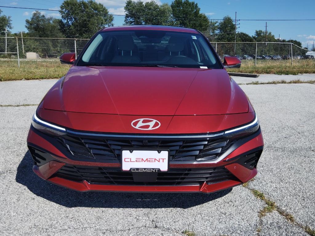 new 2024 Hyundai Elantra car, priced at $27,669