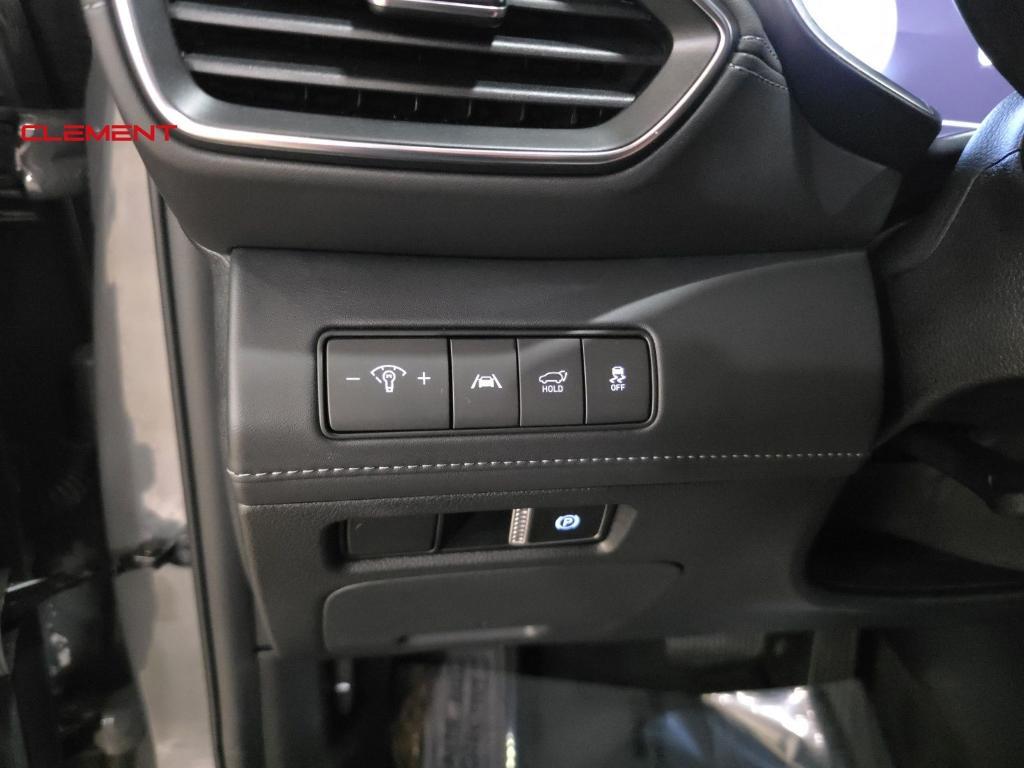 used 2022 Hyundai Santa Fe car, priced at $28,500