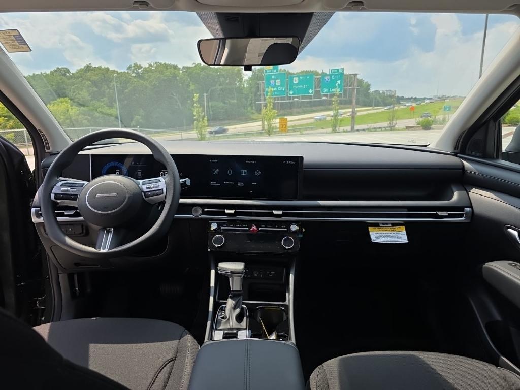 new 2025 Hyundai Tucson car, priced at $30,312