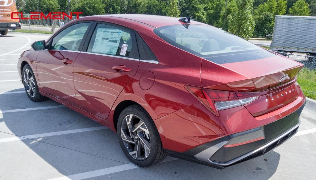 new 2024 Hyundai Elantra car, priced at $26,523