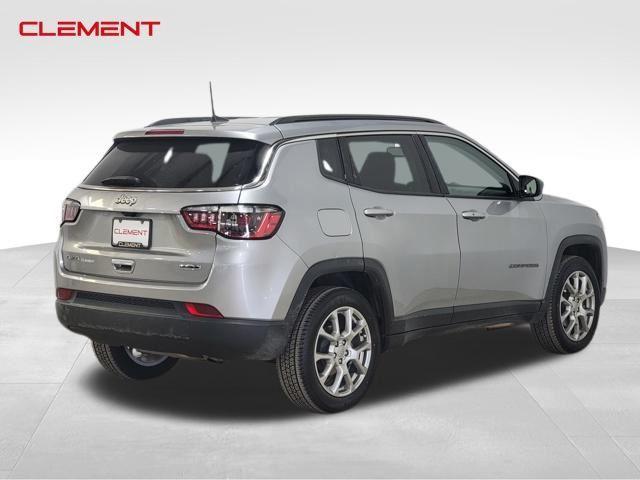 used 2022 Jeep Compass car, priced at $20,000