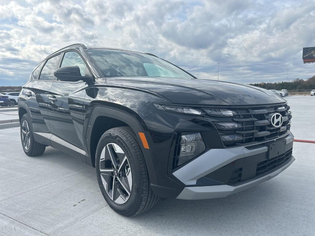 new 2025 Hyundai Tucson Hybrid car, priced at $37,597