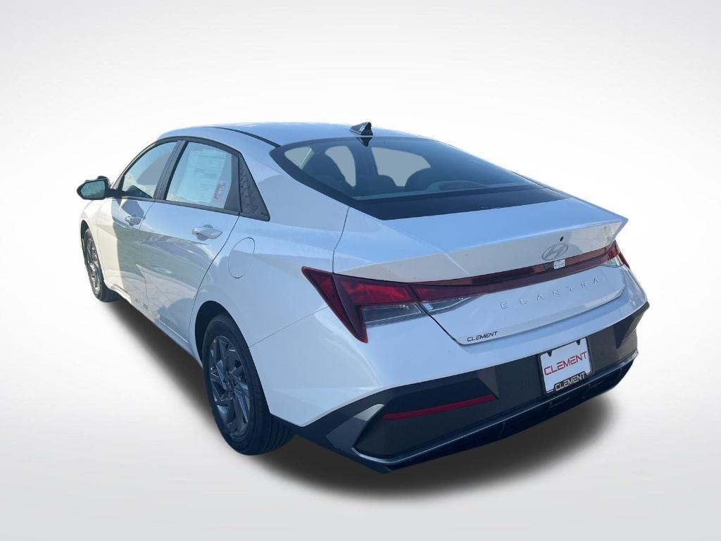 new 2024 Hyundai Elantra car, priced at $24,718