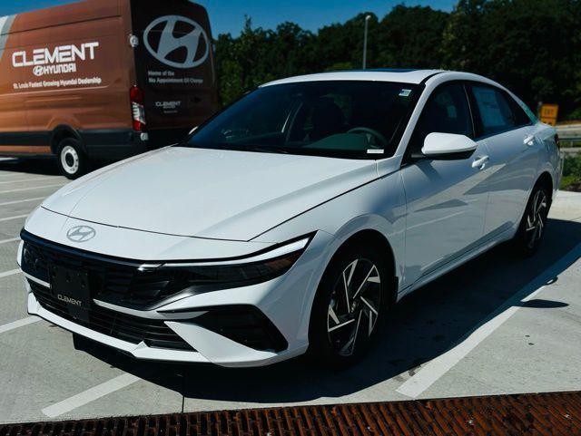 new 2024 Hyundai Elantra car, priced at $26,446