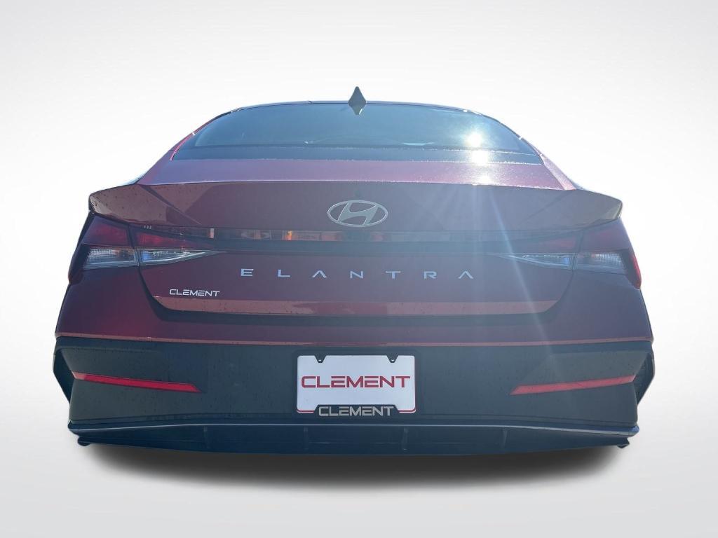 new 2024 Hyundai Elantra car, priced at $24,277