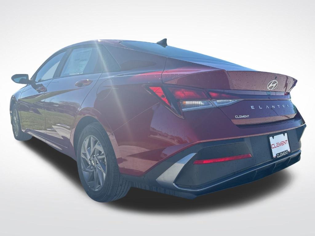 new 2024 Hyundai Elantra car, priced at $24,277