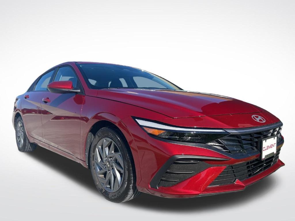 new 2024 Hyundai Elantra car, priced at $24,277