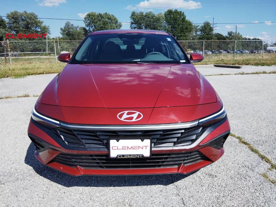 new 2024 Hyundai Elantra car, priced at $22,566