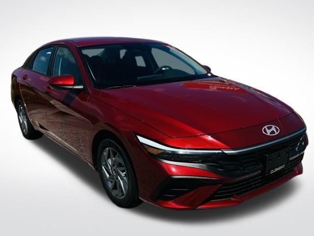 new 2024 Hyundai Elantra car, priced at $24,276