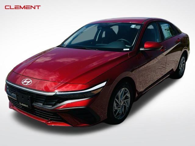 new 2024 Hyundai Elantra car, priced at $24,276