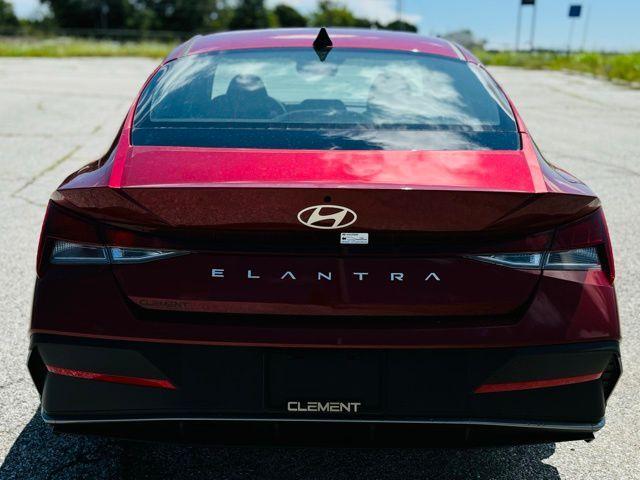 new 2024 Hyundai Elantra car, priced at $24,276