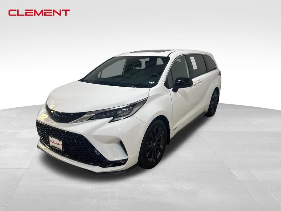 used 2021 Toyota Sienna car, priced at $39,800