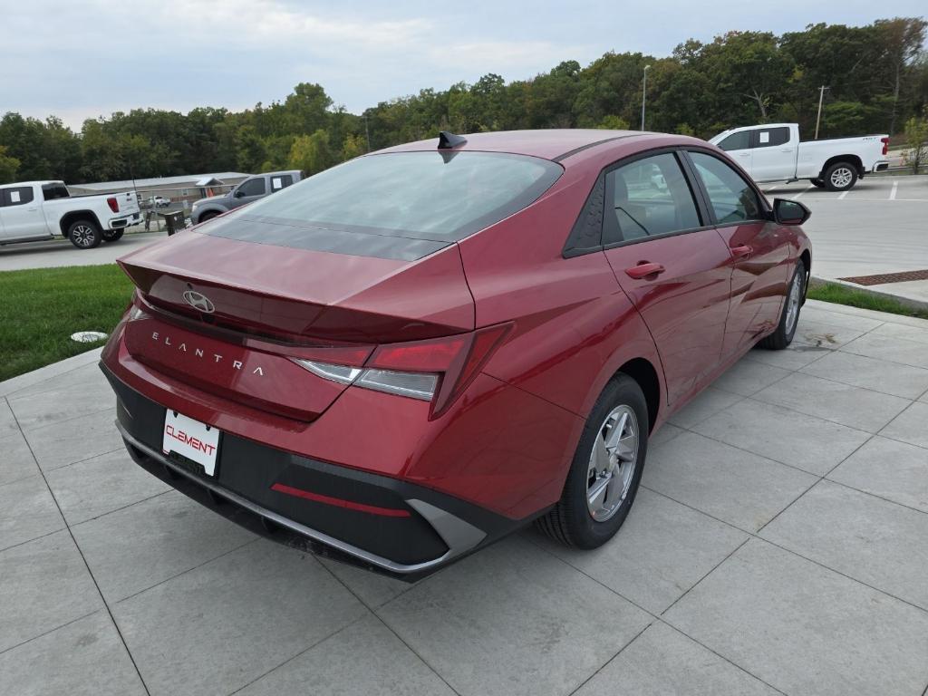 new 2025 Hyundai Elantra car, priced at $21,818