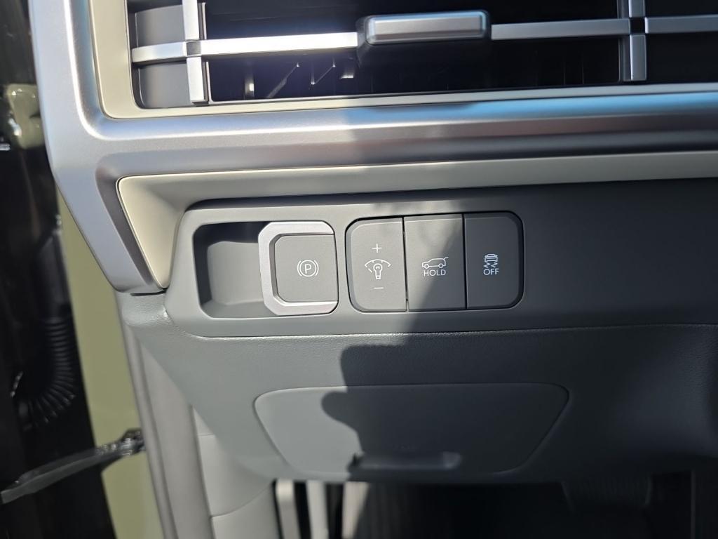 new 2026 Hyundai SANTA FE HEV car, priced at $39,112