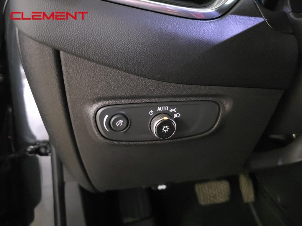 used 2020 Chevrolet Equinox car, priced at $15,800