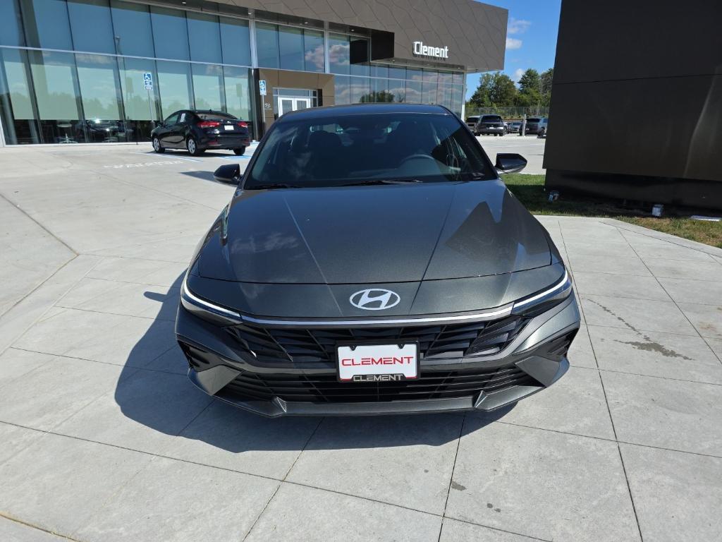 new 2025 Hyundai Elantra car, priced at $23,904