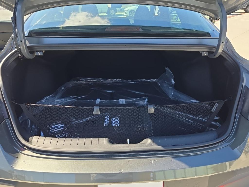 new 2025 Hyundai Elantra car, priced at $23,904