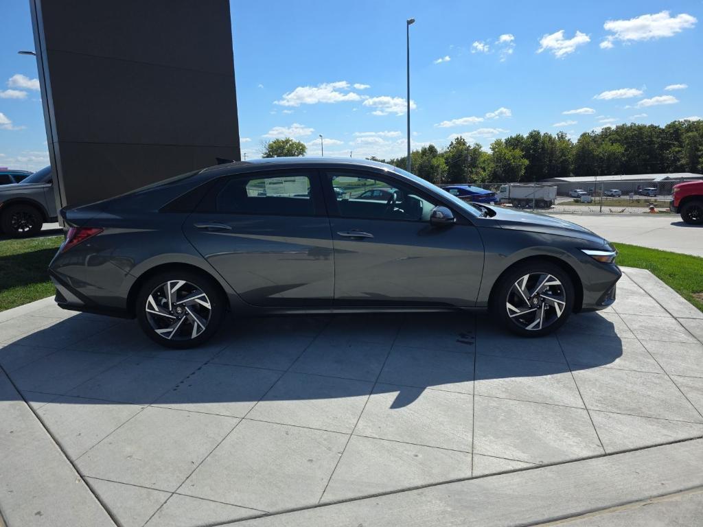 new 2025 Hyundai Elantra car, priced at $23,904