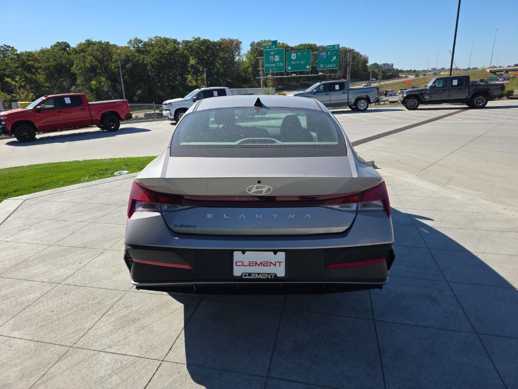 new 2025 Hyundai Elantra car, priced at $21,533