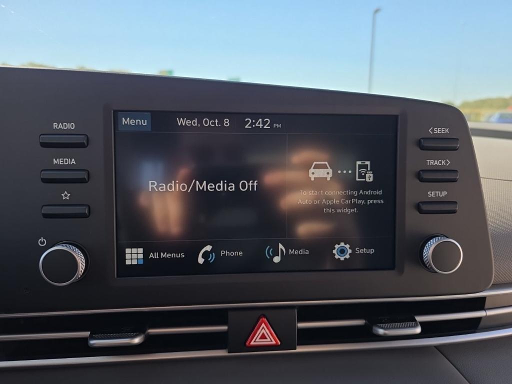 new 2025 Hyundai Elantra car, priced at $21,533