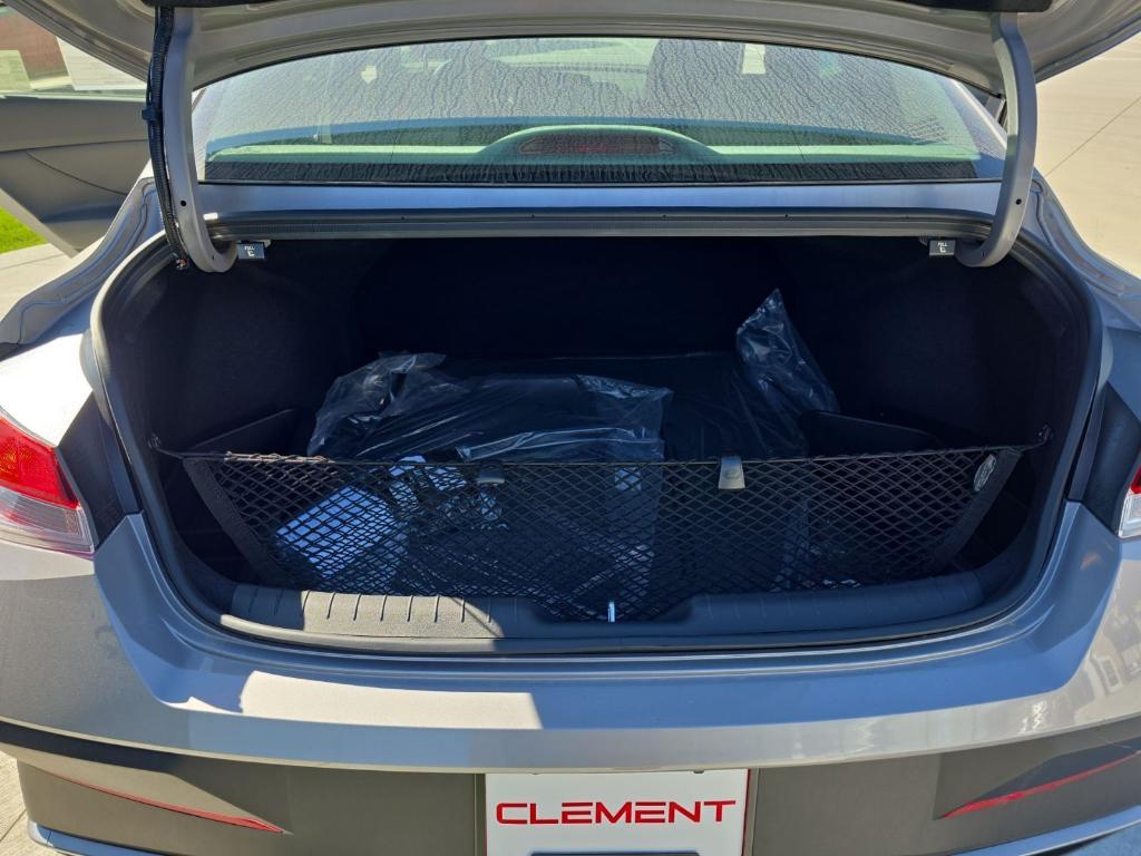 new 2025 Hyundai Elantra car, priced at $21,533