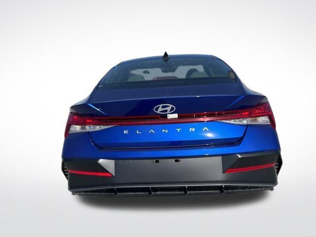 new 2025 Hyundai Elantra car, priced at $26,693