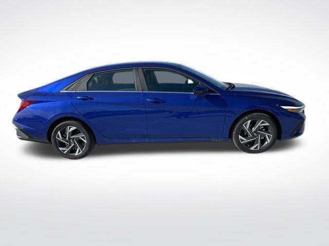 new 2025 Hyundai Elantra car, priced at $26,693