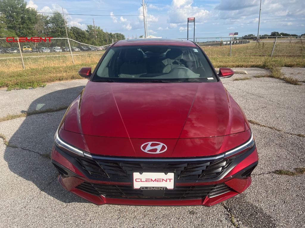 new 2024 Hyundai Elantra car, priced at $25,972