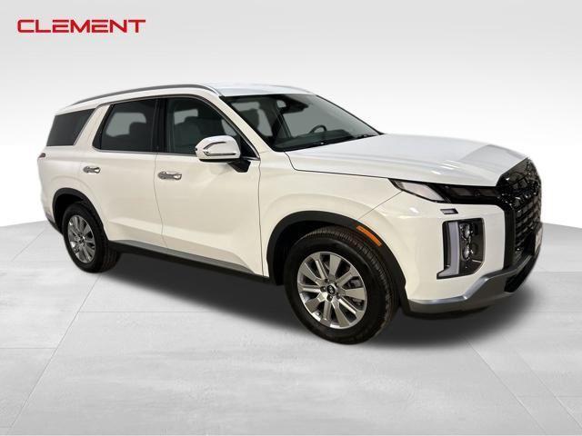 used 2024 Hyundai Palisade car, priced at $35,200