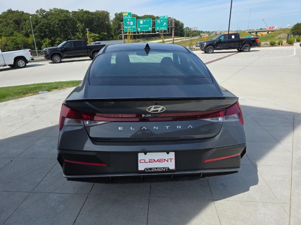 new 2025 Hyundai Elantra car, priced at $21,369