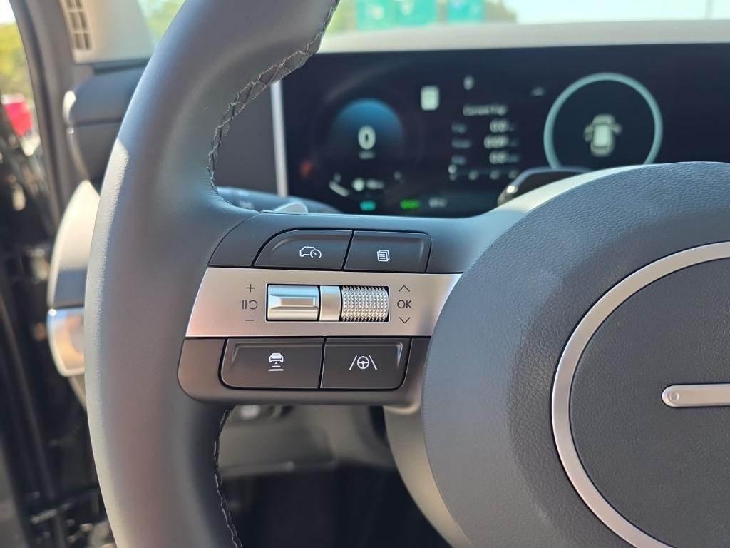 new 2025 Hyundai TUCSON Hybrid car, priced at $31,153